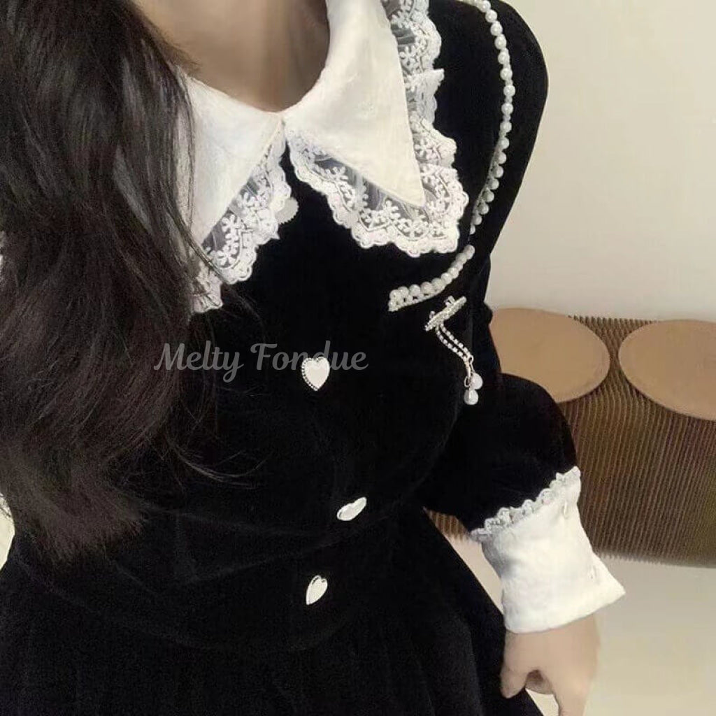 ハートを結んでガーリーワンピース