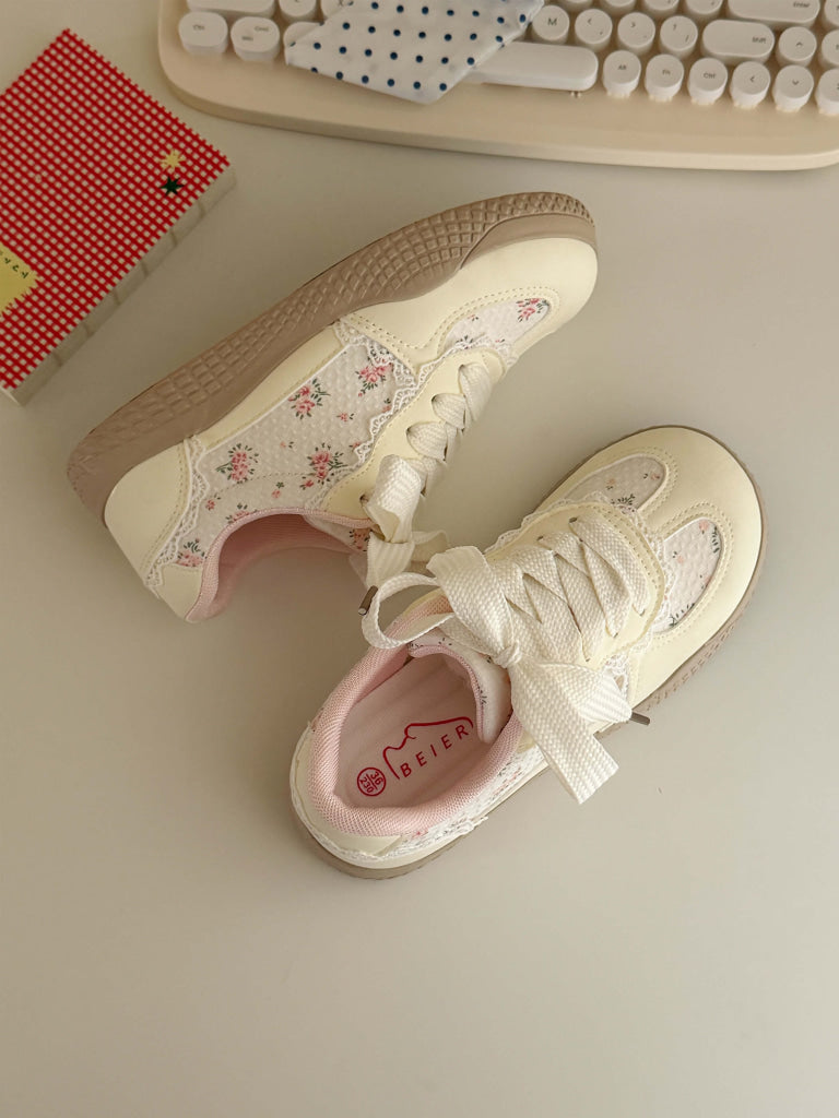 おとぎの森のお花畑シューズ（全3色） クリーム / 22.5