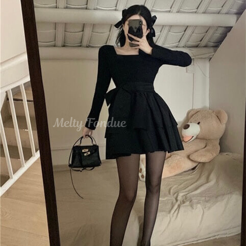 夢に見た晩餐会ワンピース（全２色）