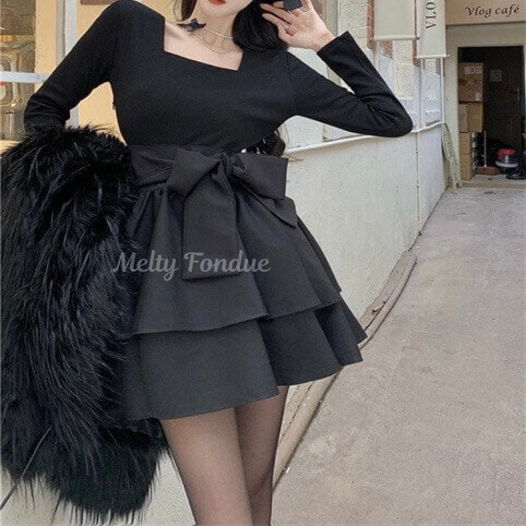 夢に見た晩餐会ワンピース（全２色）