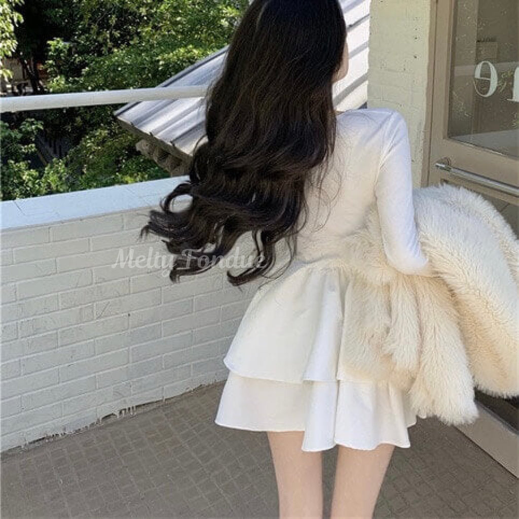 夢に見た晩餐会ワンピース（全２色）