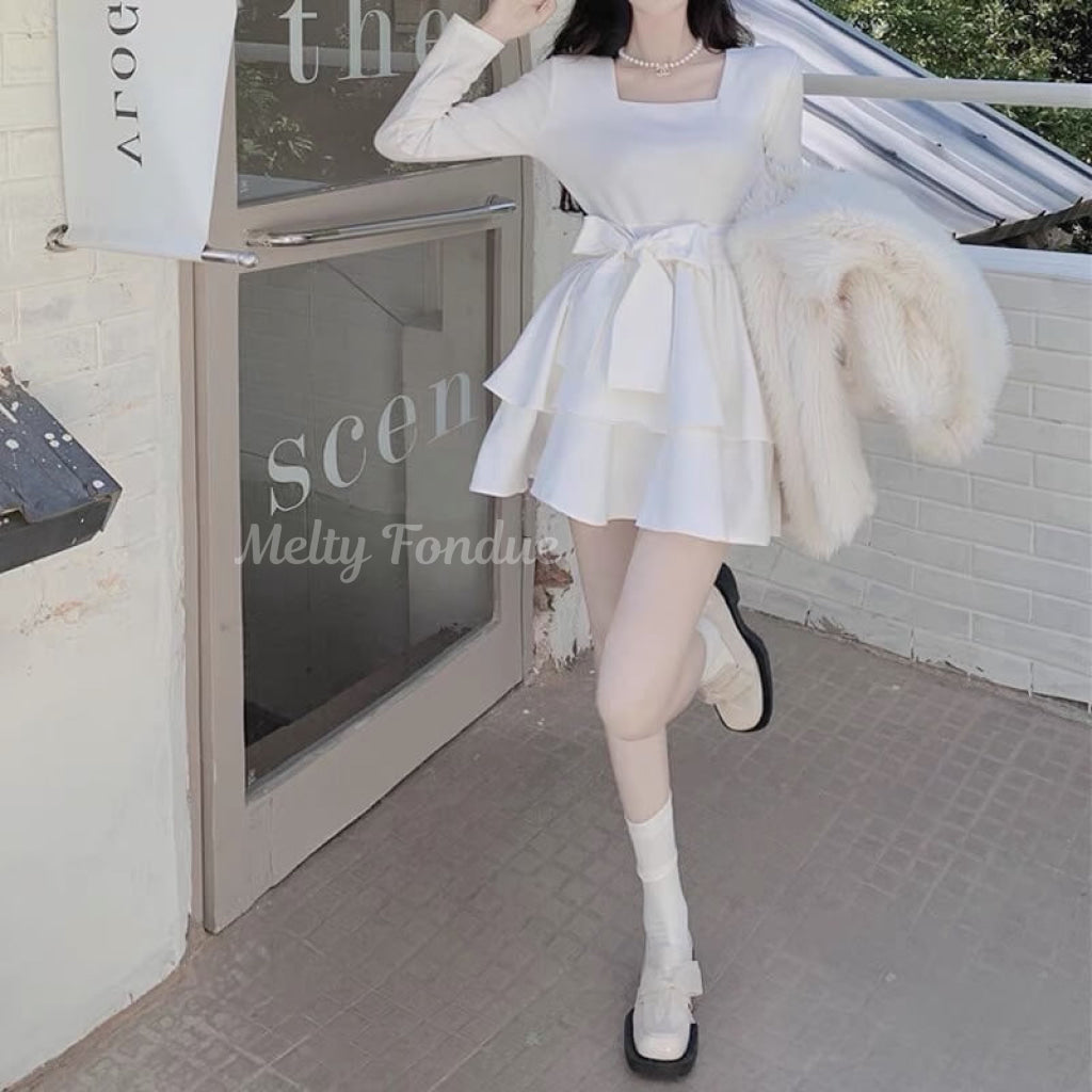 夢に見た晩餐会ワンピース（全２色）