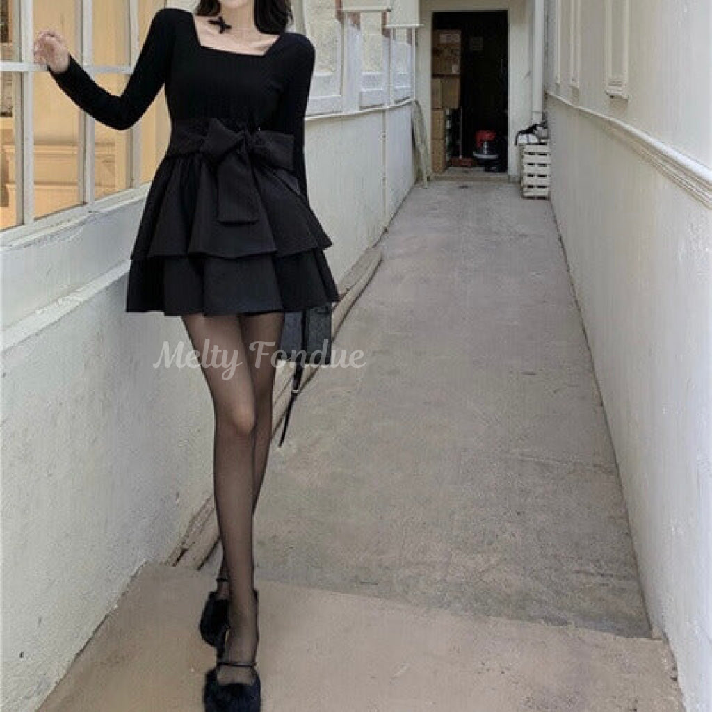 夢に見た晩餐会ワンピース（全２色）