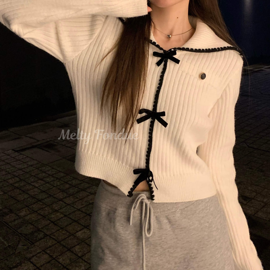 公式】《ふんわり可愛い、恋ニット》リボンで結んだ運命トップス（全2