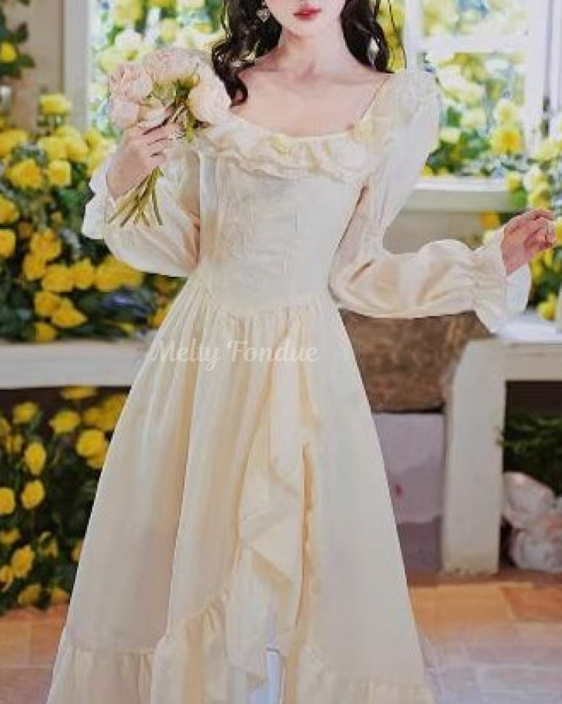 花咲く陽だまりの庭ワンピース