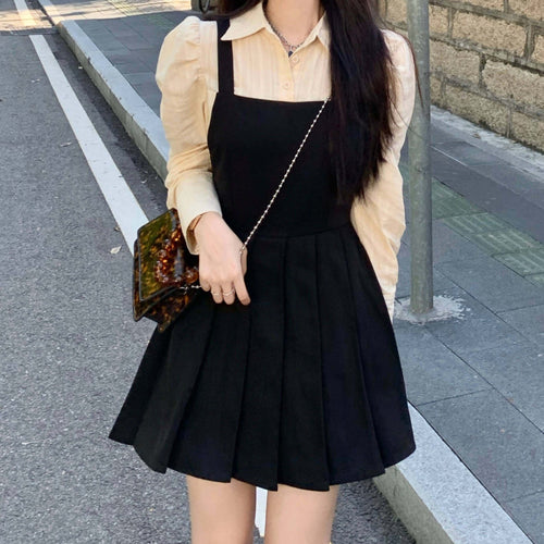 《さらっと着るだけで、上品に。》自転車で駆ける青空ワンピース