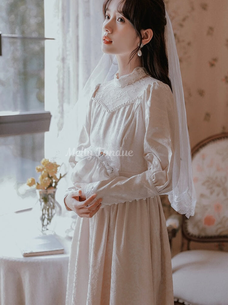 白百合のプリンセスワンピース