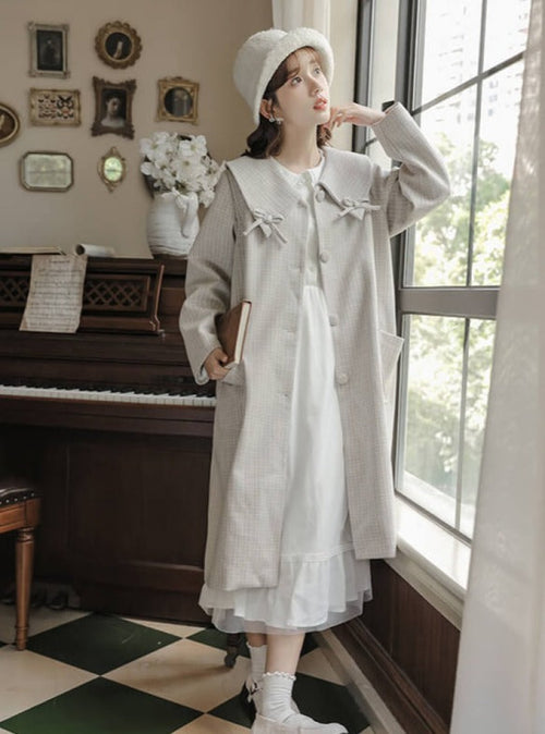 《シンプル可愛い、心地よい一枚》白い吐息の約束のリボンアウター