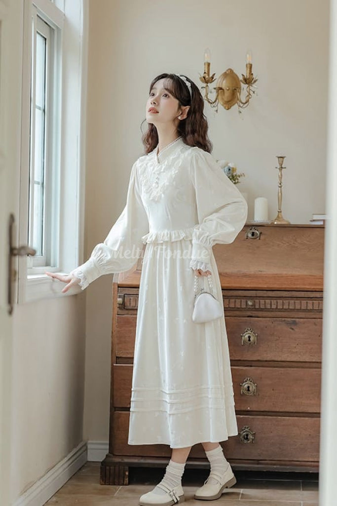 公式】【シンプル可愛いが叶う一枚】白百合の魅せる夢ワンピース