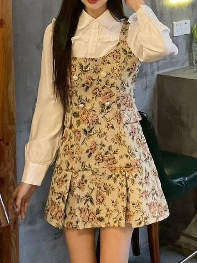 アンティークなお城に住むお嬢様ワンピース