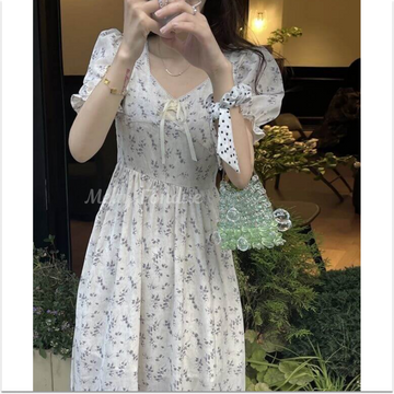 可愛すぎるワンピース♡ノーブランド New One-piece Dress 大人の毎日を華やかに きれいめフェミニン派の