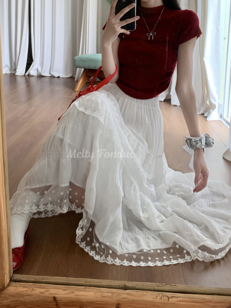 おとぎ話を駆け巡る幸せの鳥ティアードスカート