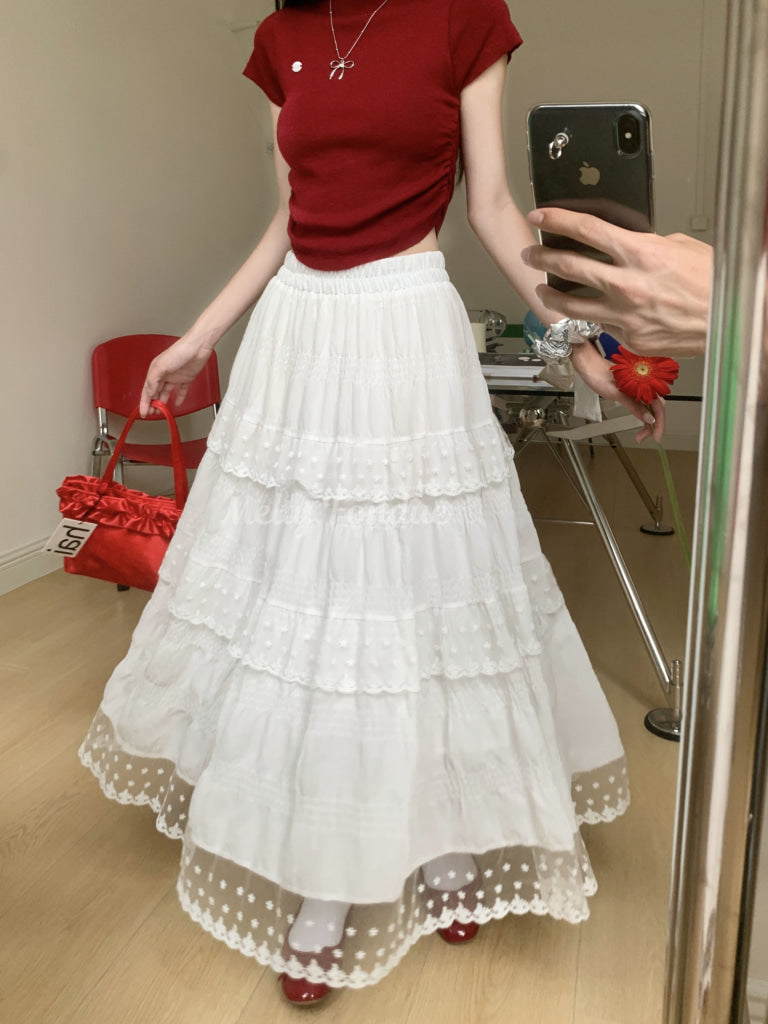 おとぎ話を駆け巡る幸せの鳥ティアードスカート