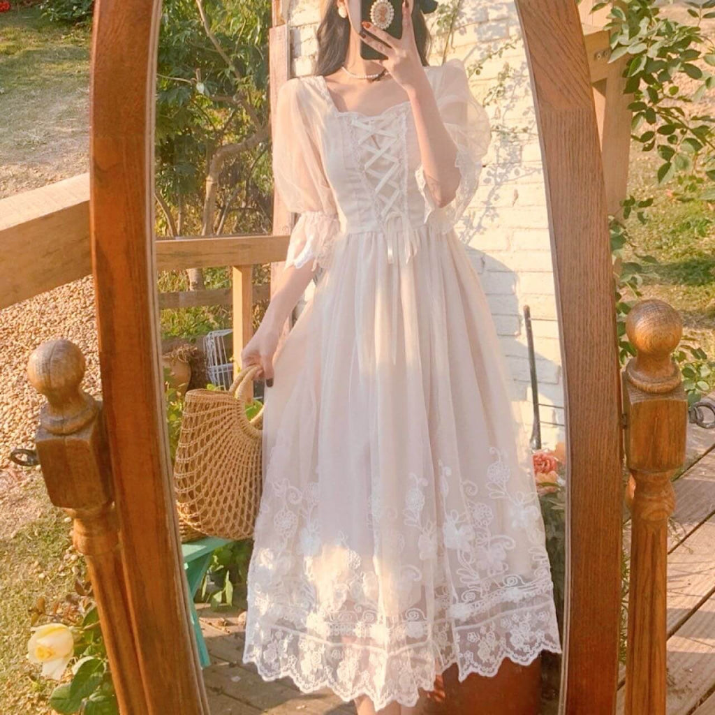 おとぎ話のプリンセスワンピース