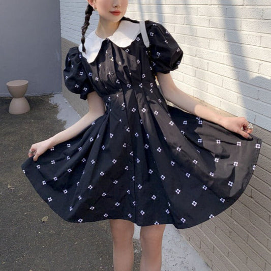 心揺らめくお姫様のワンピース
