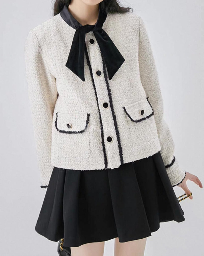 白雪の午後に結ぶ約束アウター