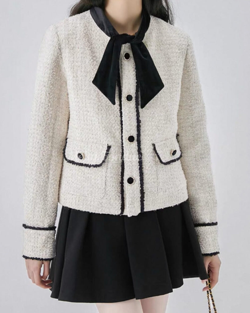 白雪の午後に結ぶ約束アウター