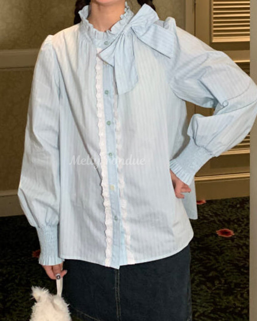 午後のティータイムに咲くお花ブラウス