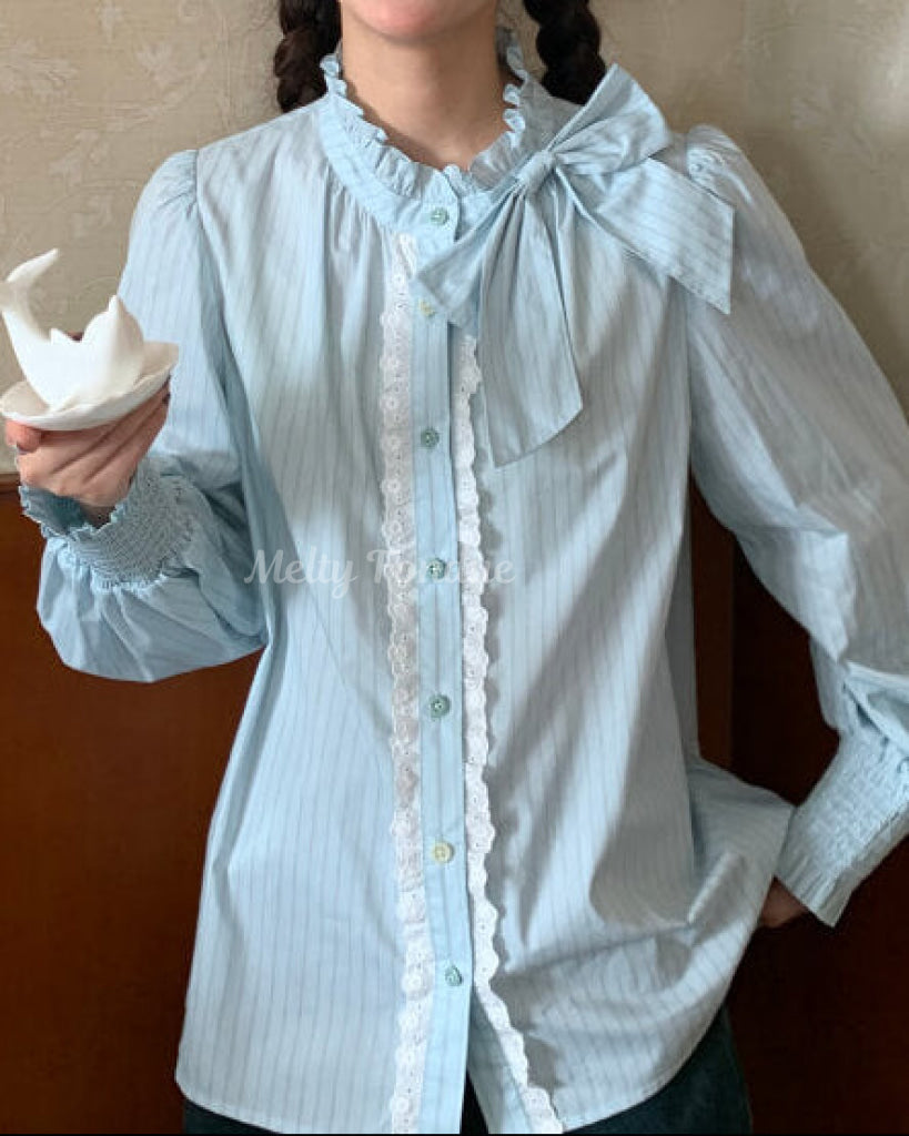 午後のティータイムに咲くお花ブラウス