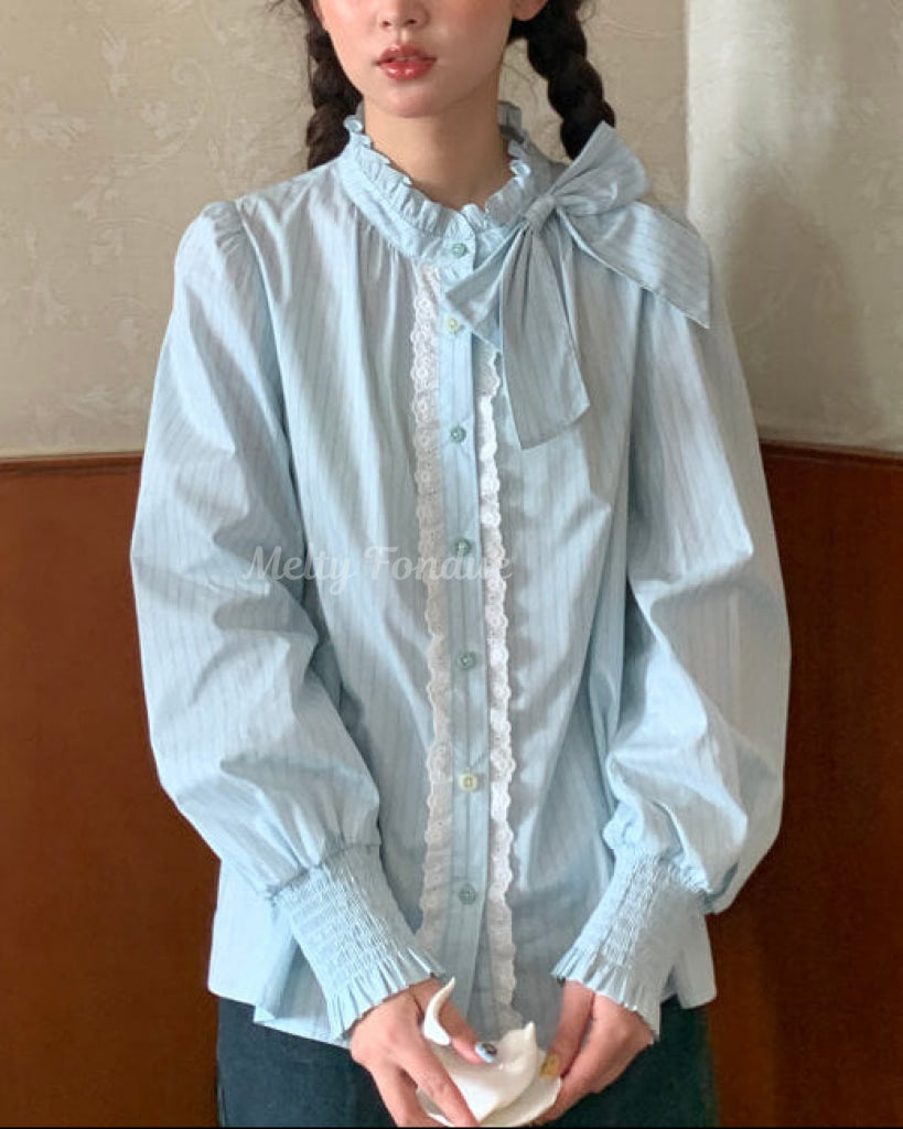 午後のティータイムに咲くお花ブラウス