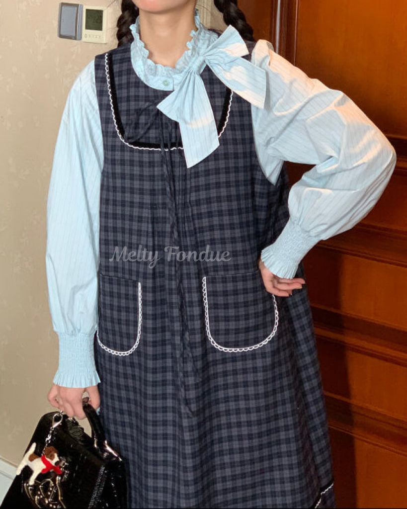 午後のティータイムに咲くお花ブラウス