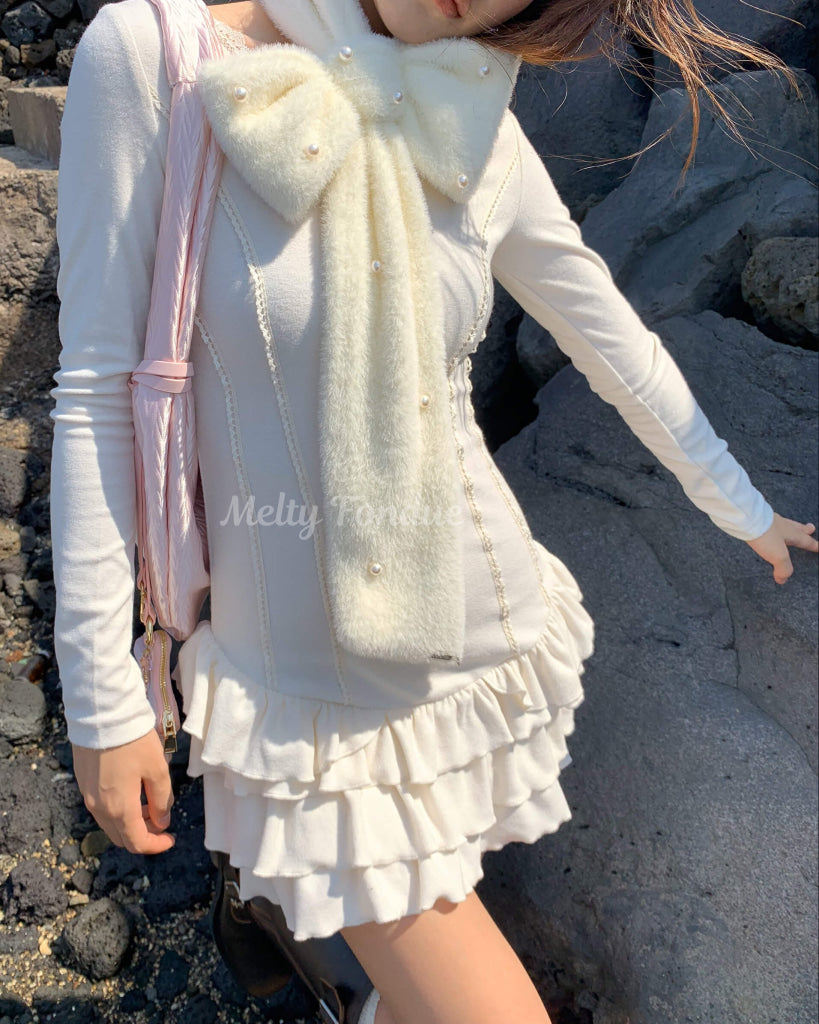 《主役級ふわふわリボン》ときめきを包むリボンマフラー（全3色）